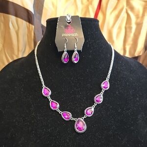 Paparazzi Silver Necklace with Dazzling Pink Gems